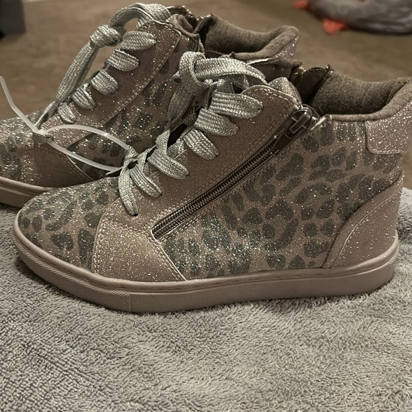 Girls Steve Madden Hightops glitter leopard - Picture 2 of 5